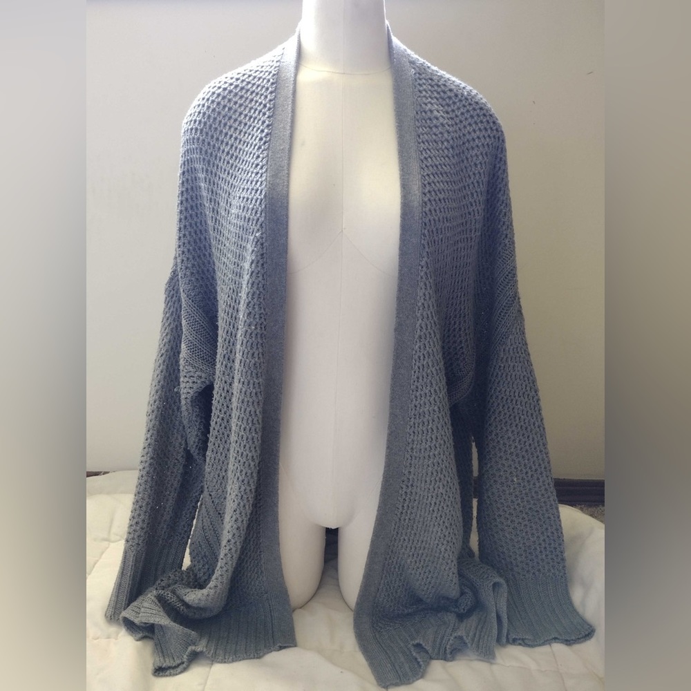 Comfy gray cardigan sweater size L/XL